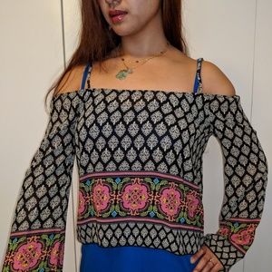 Off-the-shoulder bell sleeved top